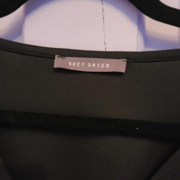 Top - Picture 2 of 2